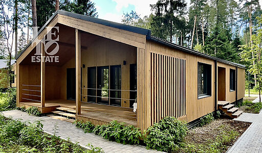 Дом в лесу в Аксаково Форест клуб