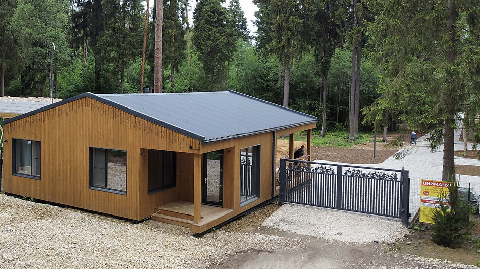 Дом в лесу в Аксаково Форест клуб