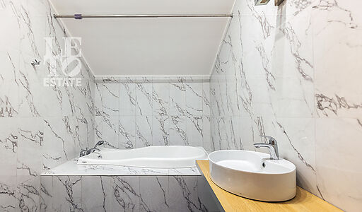 Дом с бассейном в Новогорске