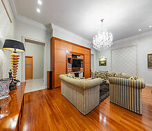 Дом с бассейном в Новогорске