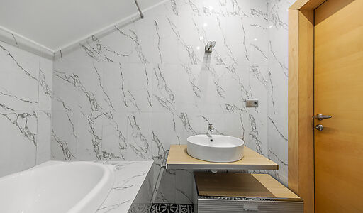 Дом с бассейном в Новогорске