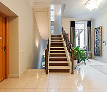 Дом с бассейном в Новогорске