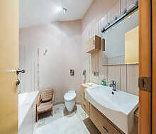 Дом с бассейном в Новогорске