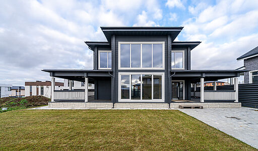 Коттедж с террасой в Аносино парк