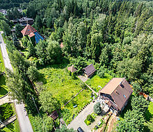 Участок у леса в закрытом поселке