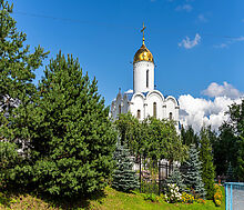 Участок у леса в закрытом поселке