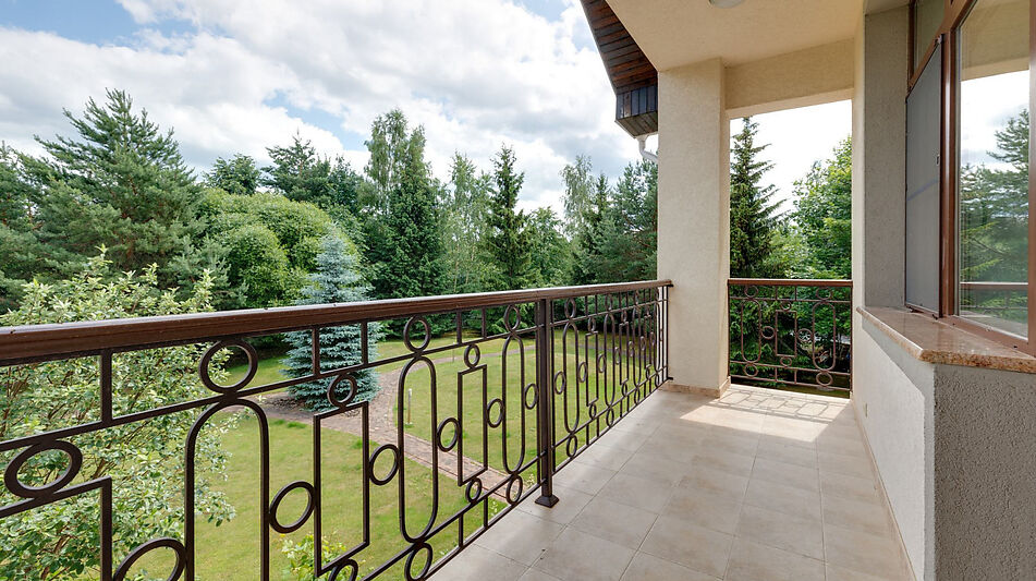 Дом в КП Бенилюкс