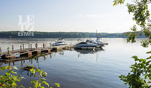 Дом с отделкой в Аква Вилле