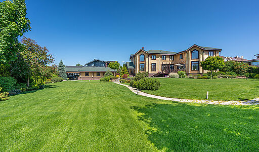 Дом с отделкой в Аква Вилле