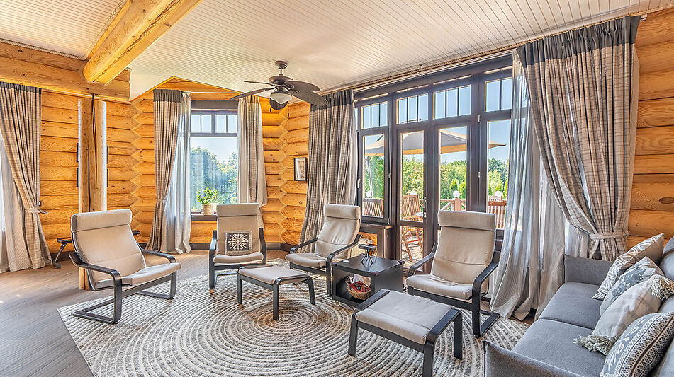 Дом с отделкой в Аква Вилле