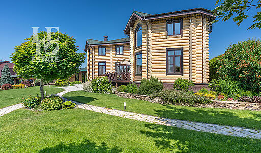 Дом с отделкой в Аква Вилле