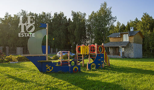 Дом с отделкой в Аква Вилле