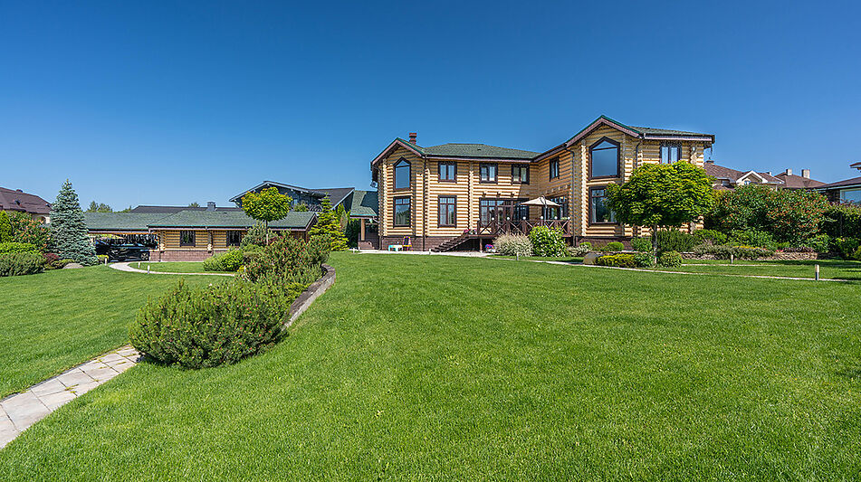 Дом с отделкой в Аква Вилле