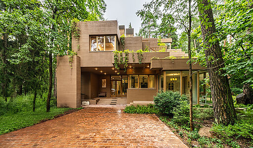 Современная резиденция в КП Сосны