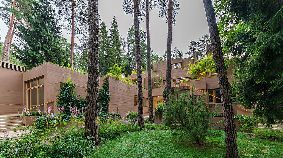 Современная резиденция в КП Сосны