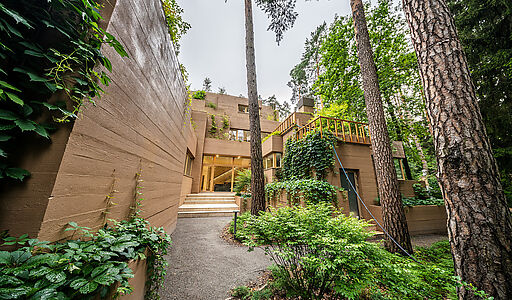 Современная резиденция в КП Сосны