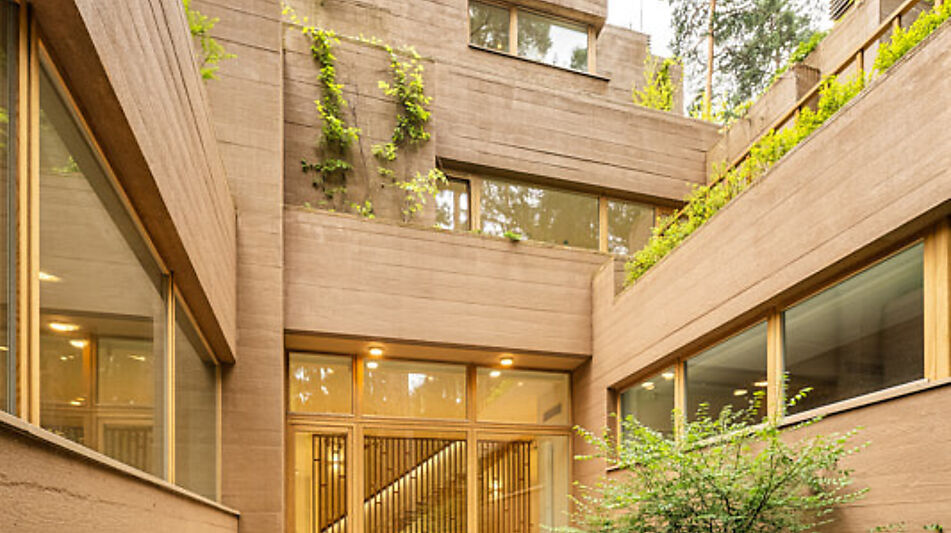 Современная резиденция в КП Сосны