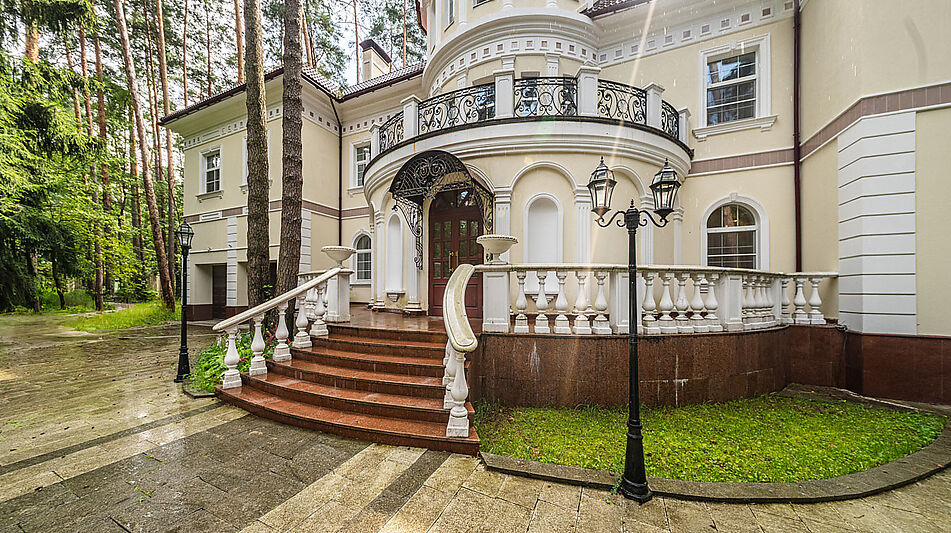 Классический особняк в КП Сосны-1