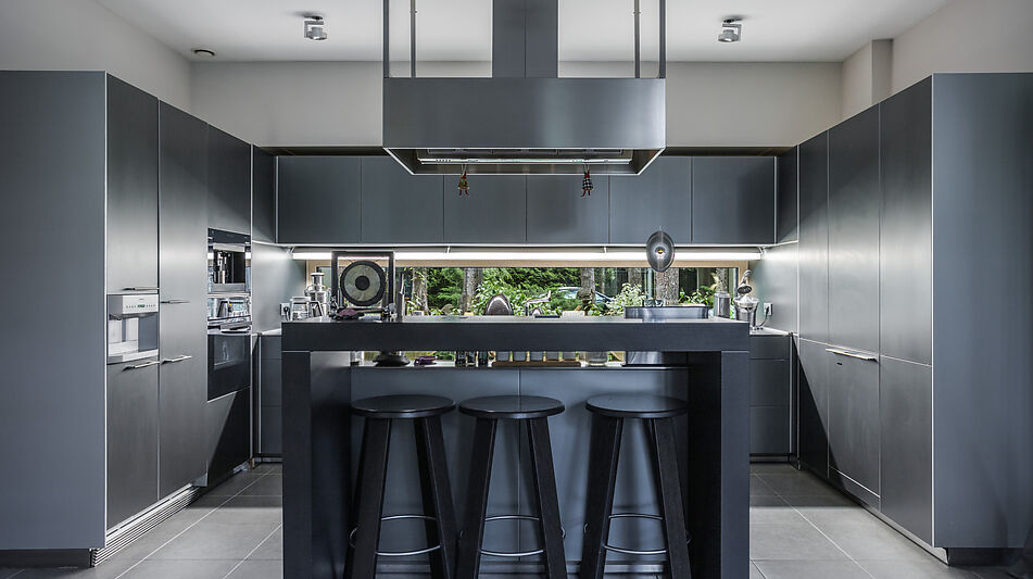 Дом под ключ с бассейном, Грибово