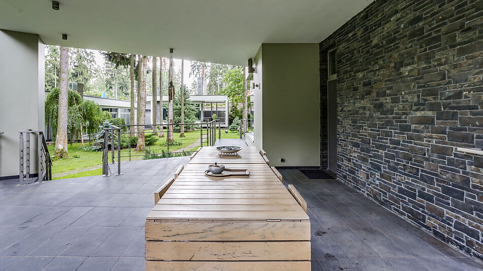 Дом под ключ с бассейном, Грибово