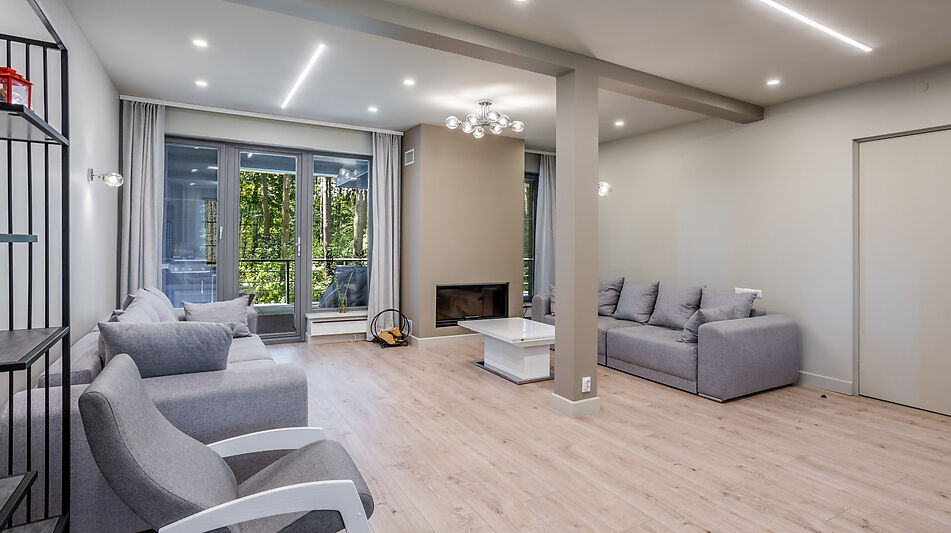 Дом на берегу водохранилища