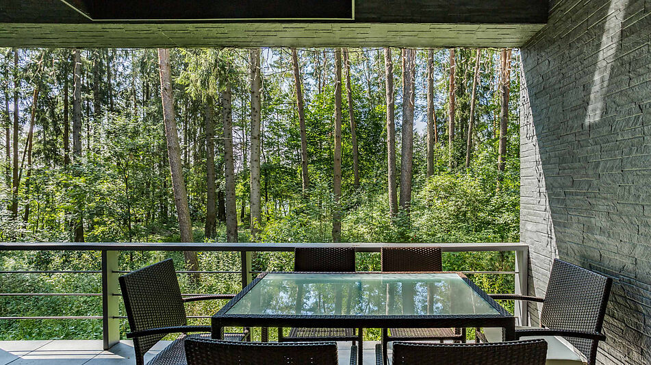 Дом на берегу водохранилища