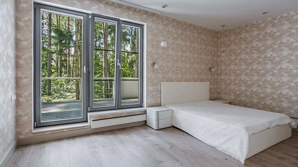 Дом на берегу водохранилища