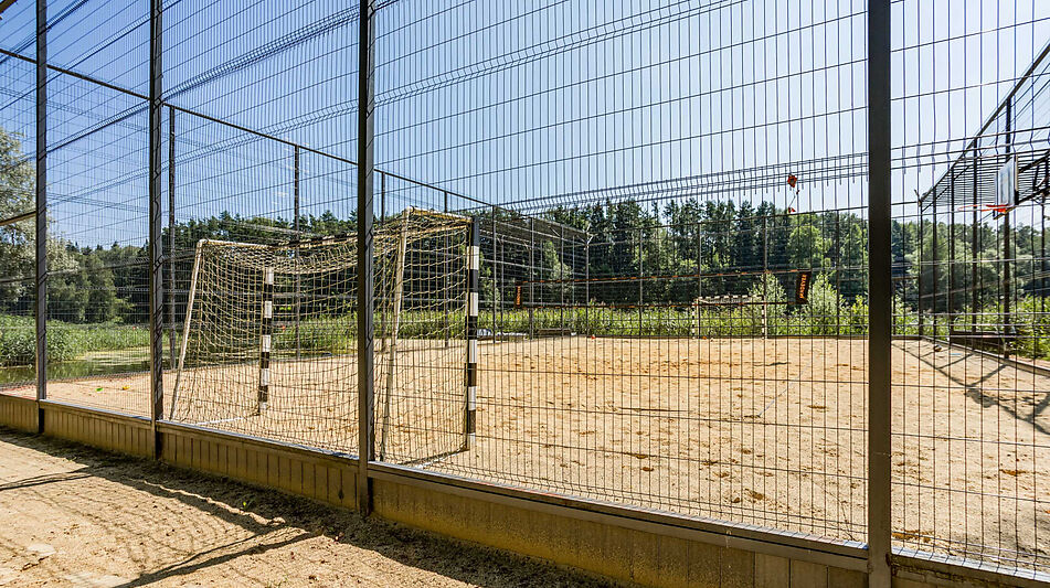 Дом на берегу водохранилища