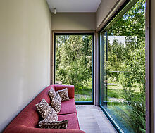 Дом на берегу водохранилища