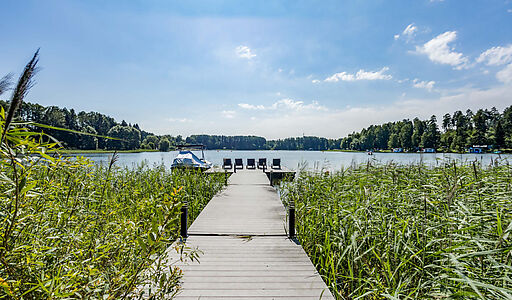 Дом на берегу водохранилища