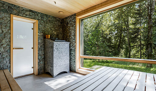 Дом на берегу водохранилища