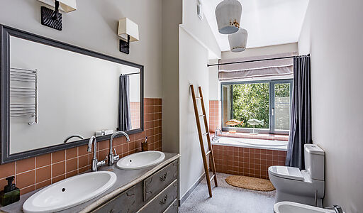 Дом на берегу водохранилища