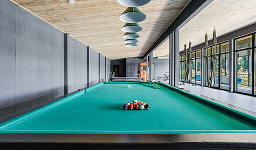 Дом на берегу водохранилища