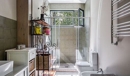 Дом на берегу водохранилища