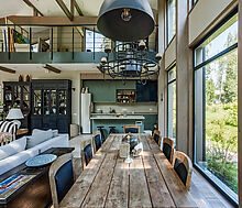 Дом на берегу водохранилища