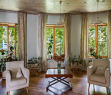 Дом на берегу водохранилища