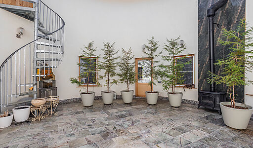 Дом на берегу водохранилища