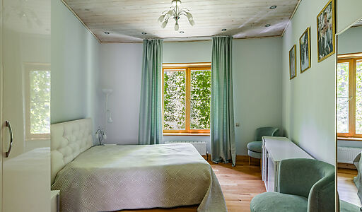 Дом на берегу водохранилища