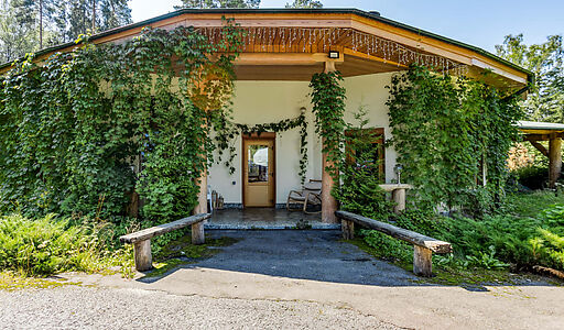 Дом на берегу водохранилища