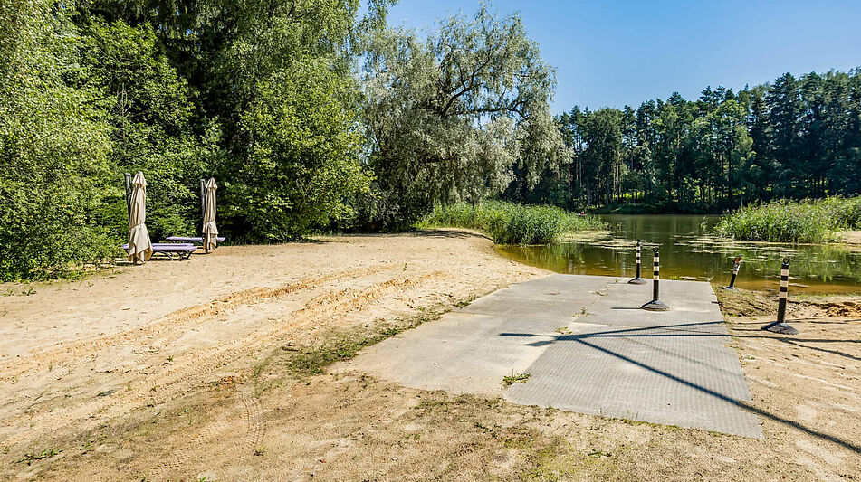 Дом на берегу водохранилища
