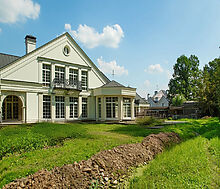 Дом у леса в поселке Риверсайд