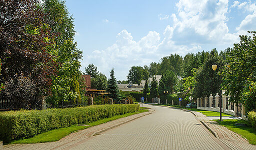 Дом у леса в поселке Риверсайд