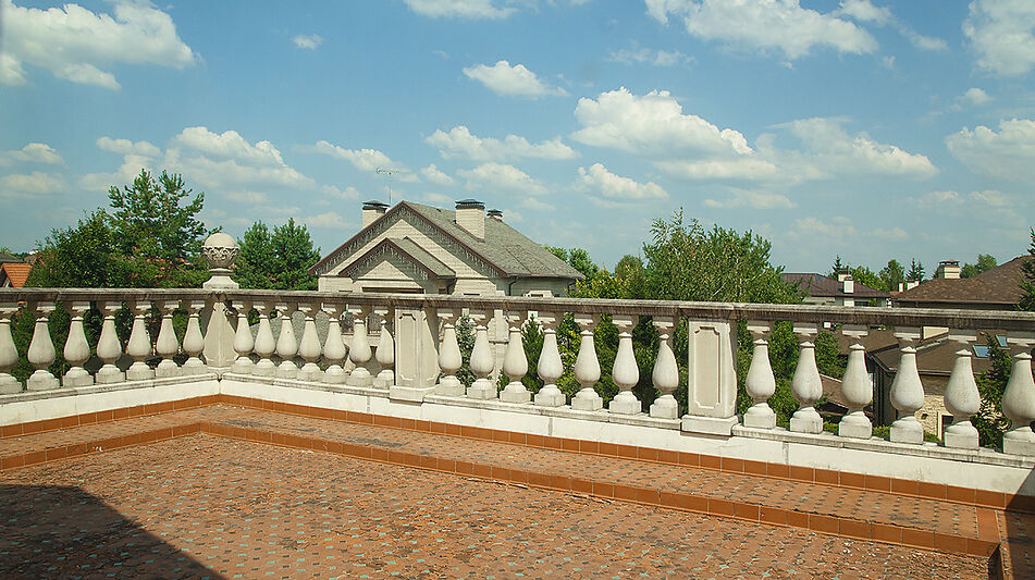 Дом у леса в поселке Риверсайд