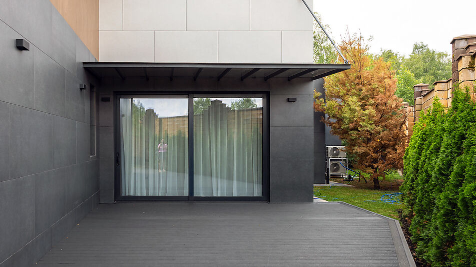 Современный дом в КП Монтевиль