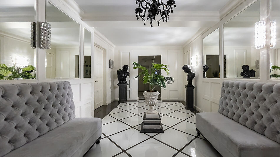 Дом с парком в Поздняково