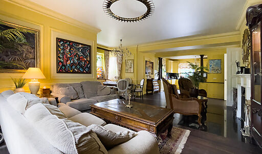 Дом с парком в Поздняково