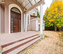 Дом с новой отделкой в Новахово