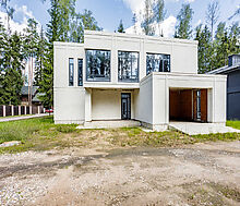 Дом под отделку в сосновом лесу