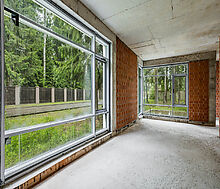 Дом под отделку в сосновом лесу