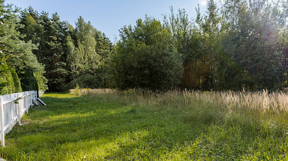 Участок в Резиденции Бенилюкс